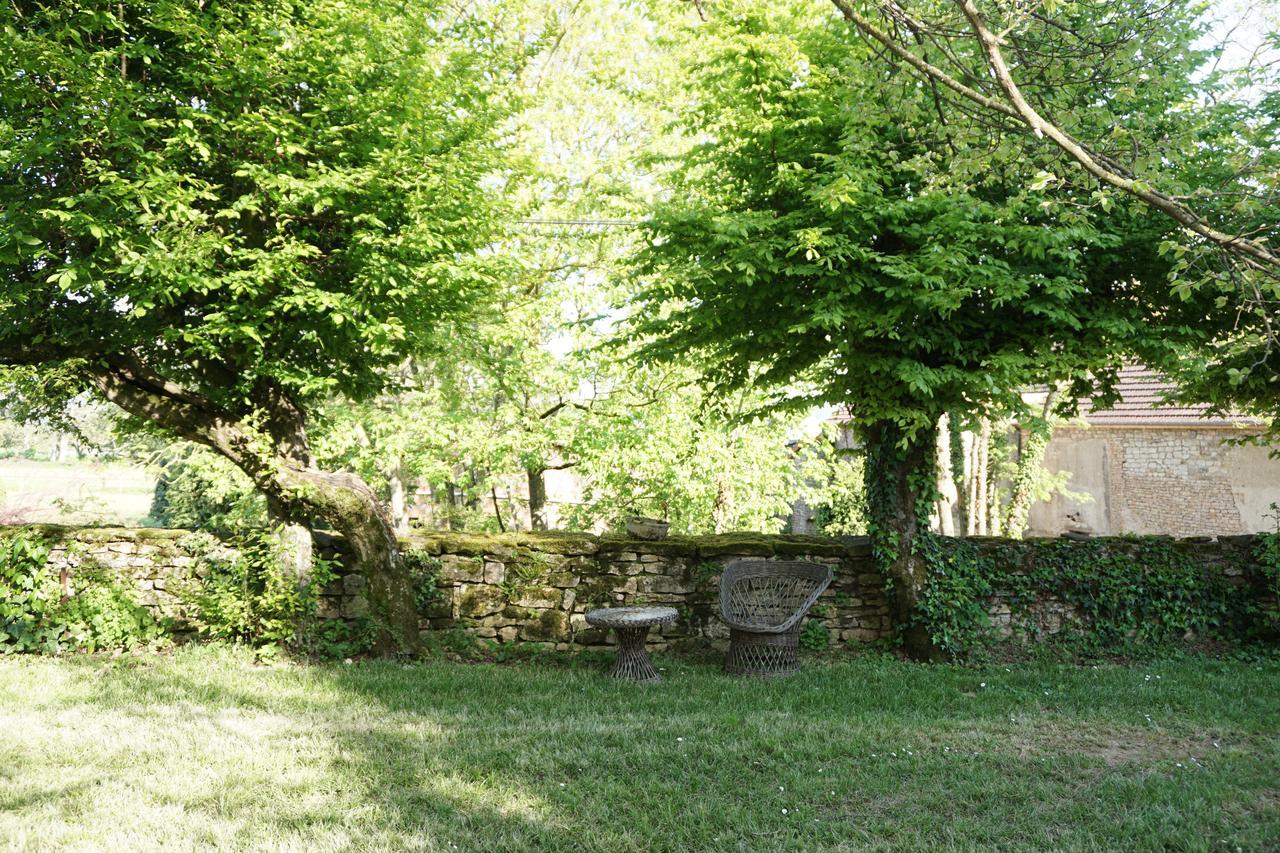 Le Chateau Champagny-sous-Uxelles Εξωτερικό φωτογραφία